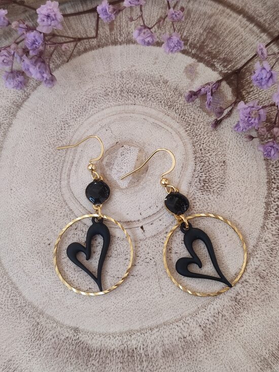 Boucles d'oreilles coeurs noirs 🖤