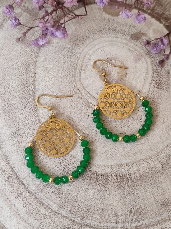 Boucles d'oreilles créoles acier inox et ses perles 💚