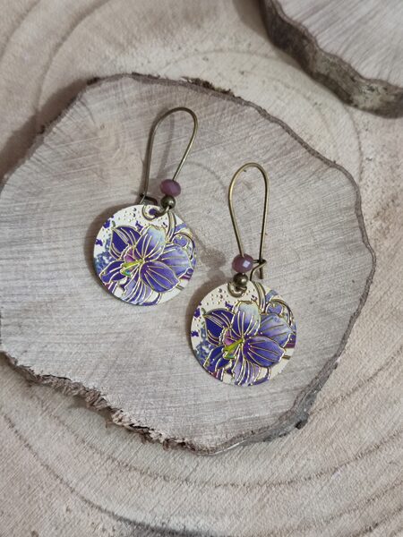 Boucles d'oreilles en laiton et sequins fleurs réf.B751