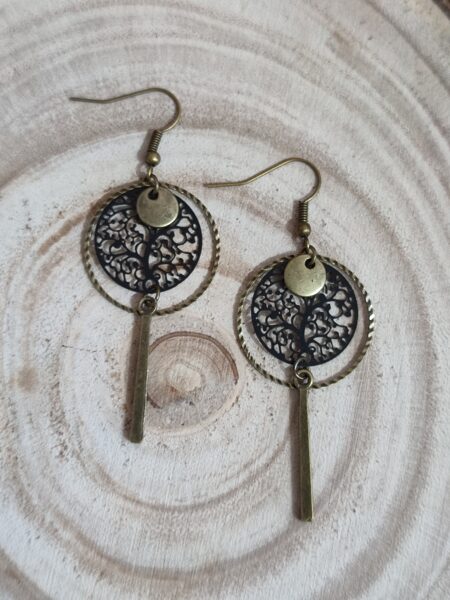 Boucles d'oreilles en laiton et métal peint noir réf.B776