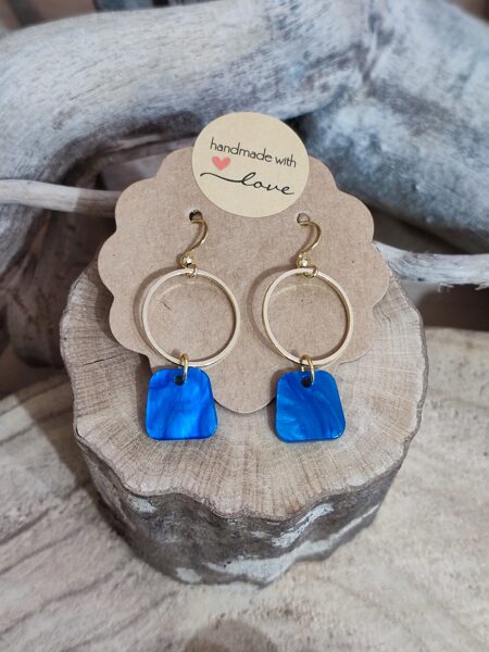 Boucles acier inox et pendentifs en résine 💙 réf.B1260