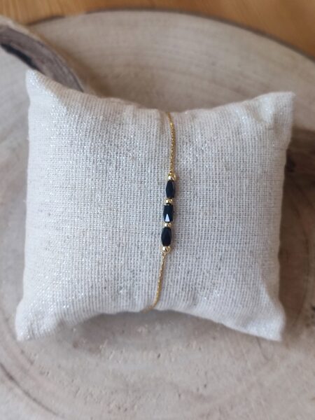 Bracelet acier inoxydable doré et ses perles noires 🖤 réf.B1336