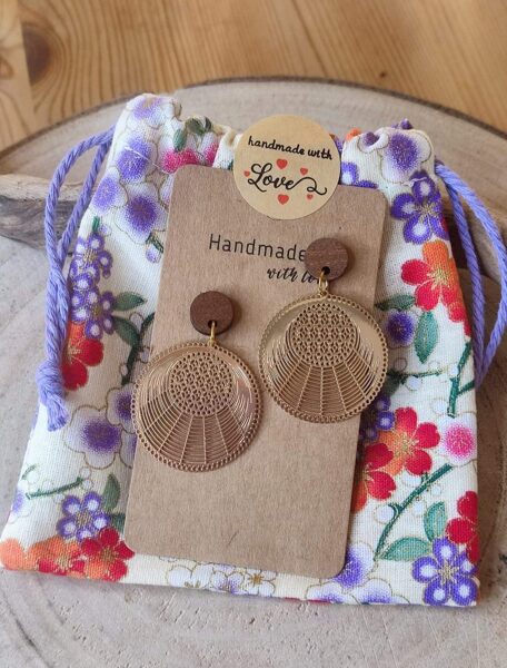 Boucles d'oreilles et son pochon 🤎❤️ réf.P1379