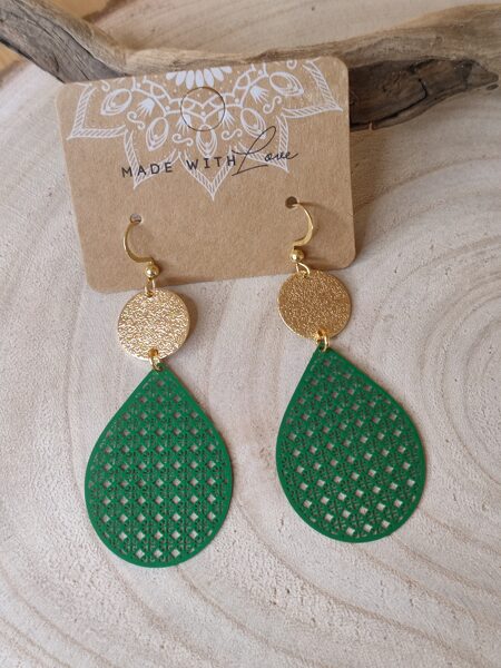 Boucles d'oreilles acier, laiton et métal peint vert réf.B490